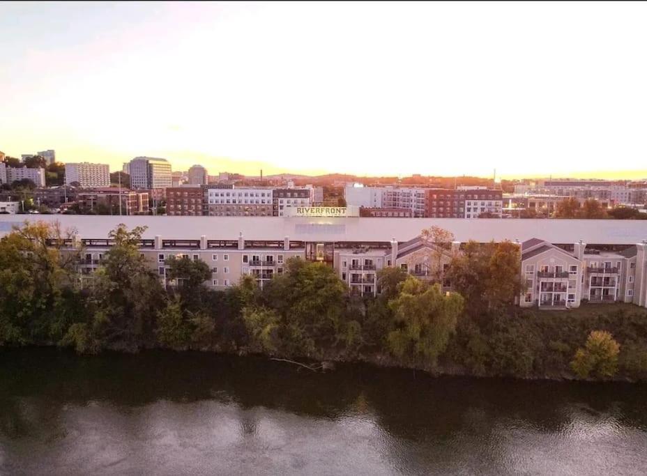 Downtown Nashville Riverfront Condo Bagian luar foto